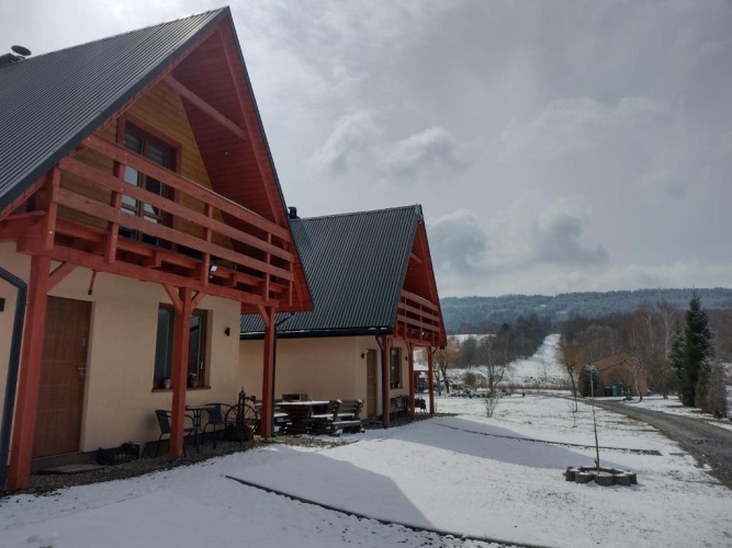 2 Bedrooms Chalet