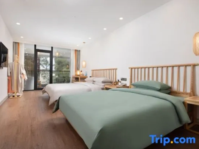 Standard Family room with balcony