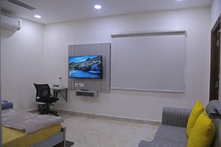 Yendluri S Abode