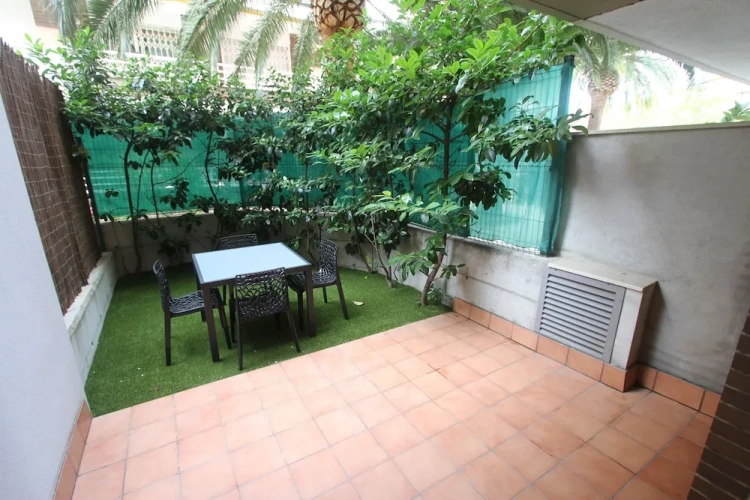 1 Bedroom Apartment with balcony
