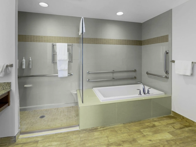 1 Bedroom Double Suite