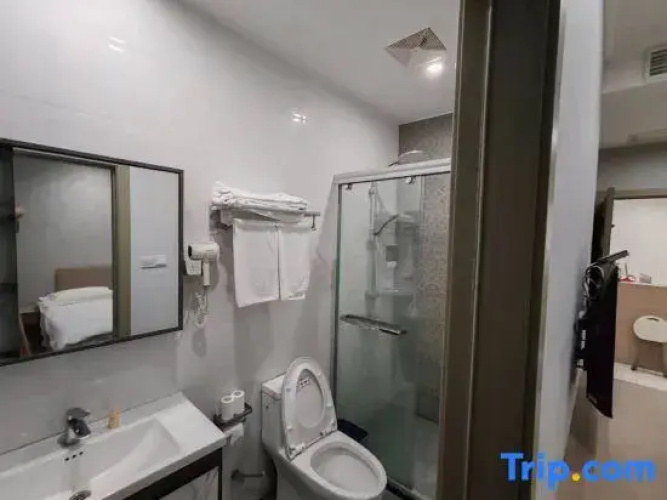 Shanghai Jinghuayuan Hotel
