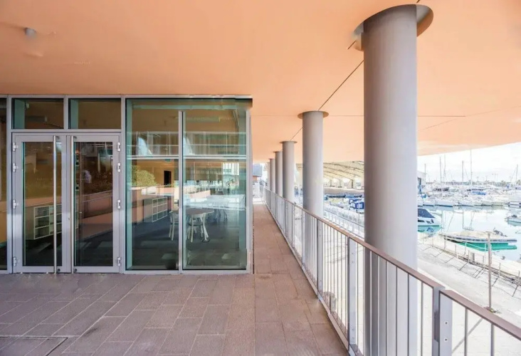 Genoa East Waterfront DeLuxe Flat
