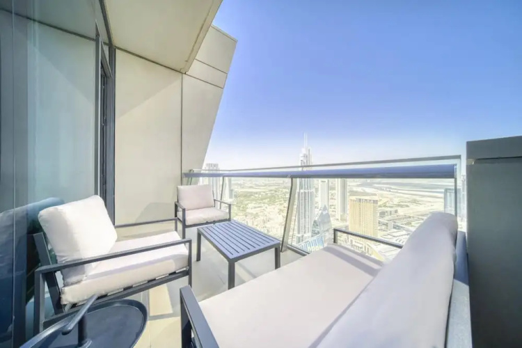 Contemporary Apt With Burj Khalifa View