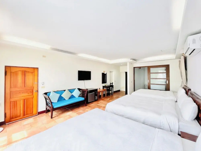 Li Ting B&B