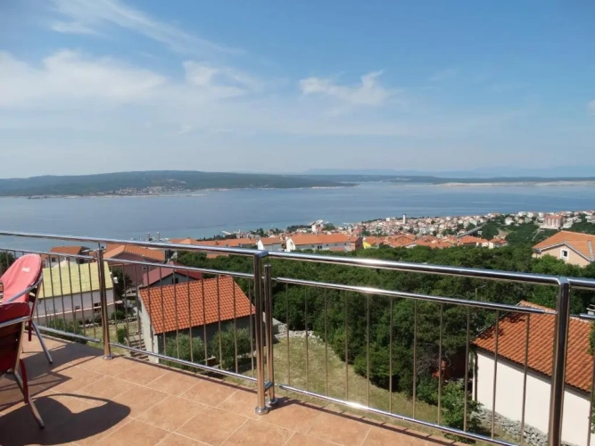 2 Bedrooms Apartment with sea view