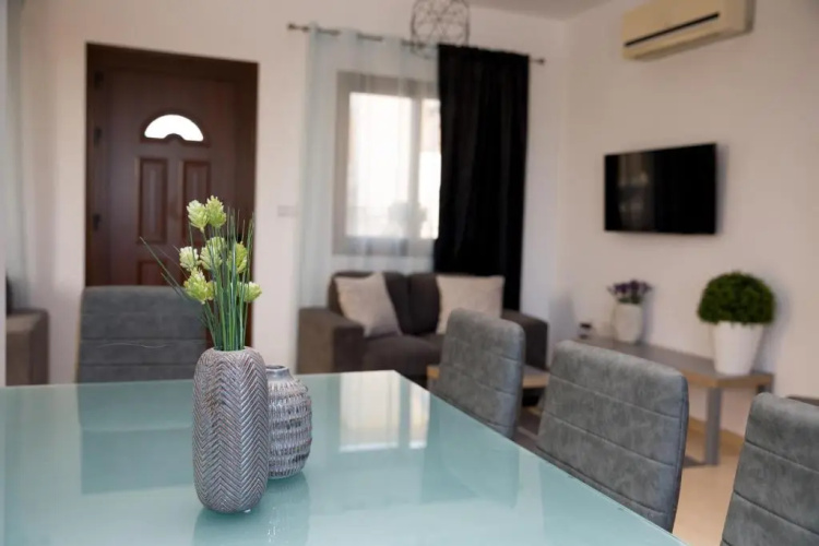 Dafni villa 14
