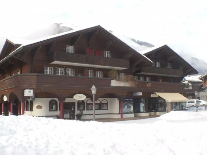 Kronenplatz 7 #3 - Two Bedroom