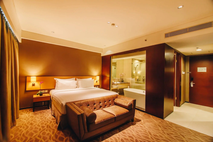 JS Luwansa Hotel and Convention Center