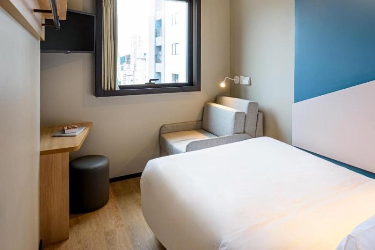 1 Bedroom Double Apartment