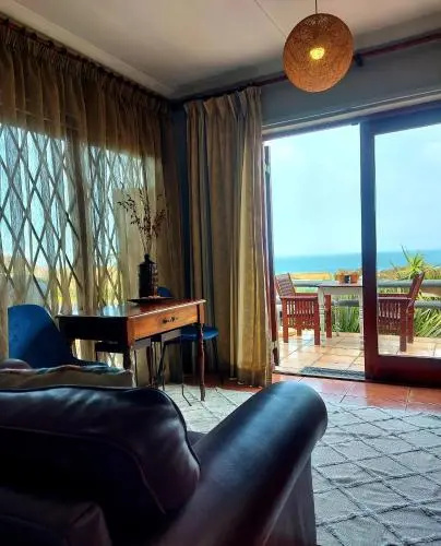 La Mer Seafront Selfcatering Accommodation Kleinmond