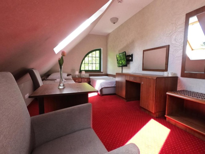 Standard Twin room with view