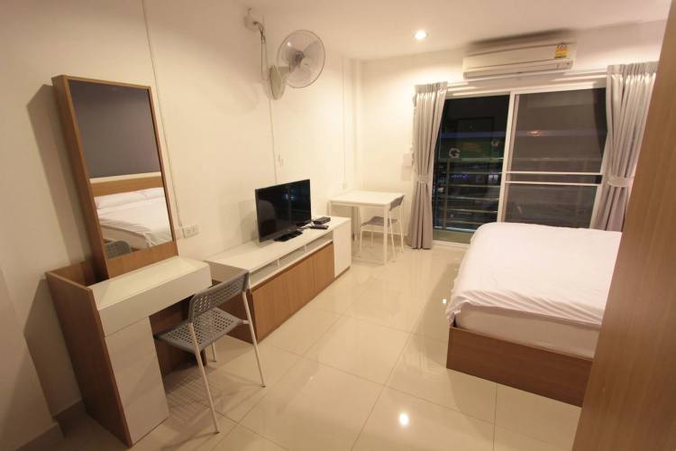 Napaville Huai Khwang
