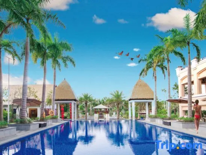 Xinglong Ramada Hot Spring Resort Wanning