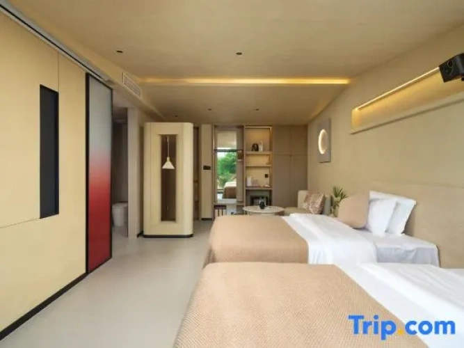 Standard Twin Family room