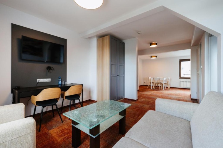 1 Bedroom Double Apartment