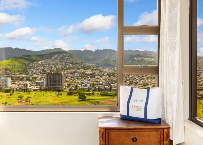 1 Bedroom Standard room with balcony and with mountain view