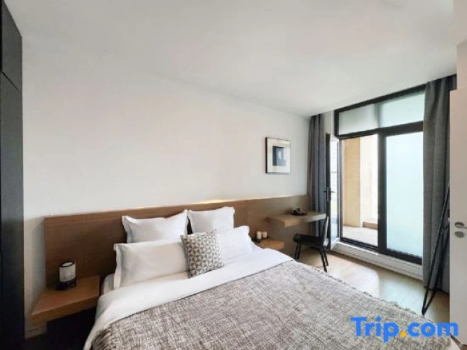 1 Bedroom Double Apartment