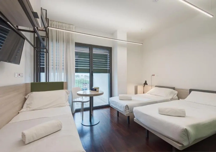 Triple room