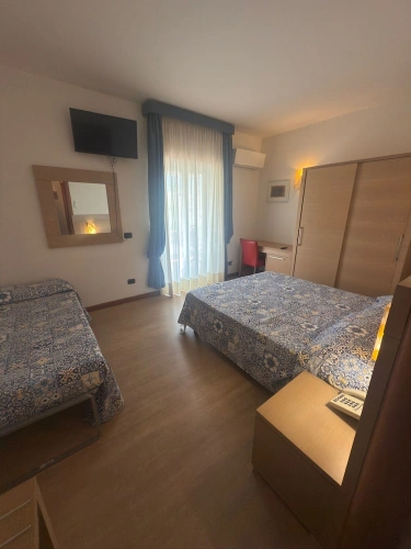 Deluxe Triple room
