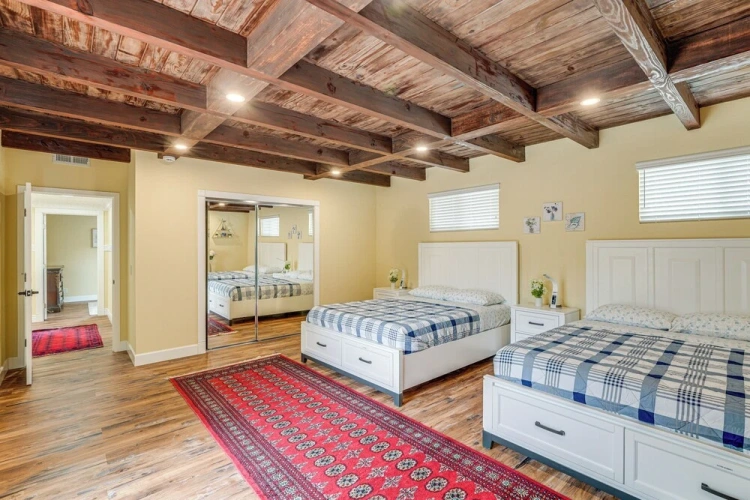3 Bedrooms Cottage