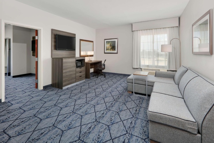 1 Bedroom Executive Double Suite
