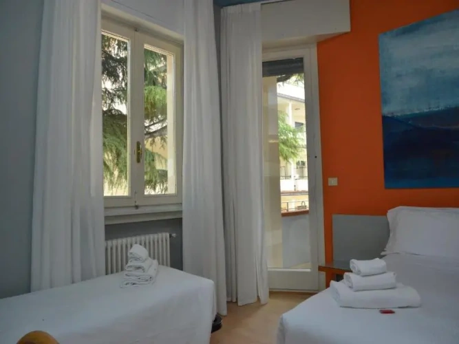 Standard Triple room with balcony