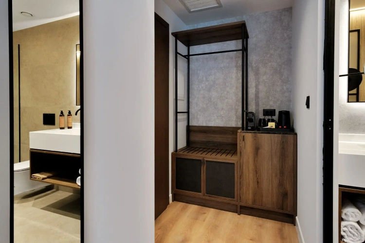 Premium room