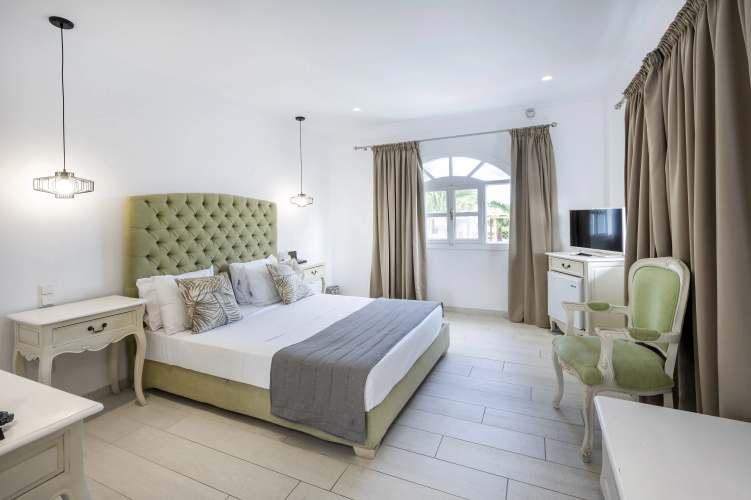 Smy Mediterranean White Santorini Adults Only