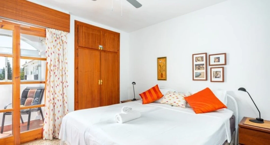 2 Bedrooms Family Apartment with pool view