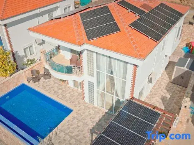 Qoople Villa Tepe with infinity pool and panoramic views
