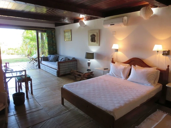 Superior Double Suite with bay view