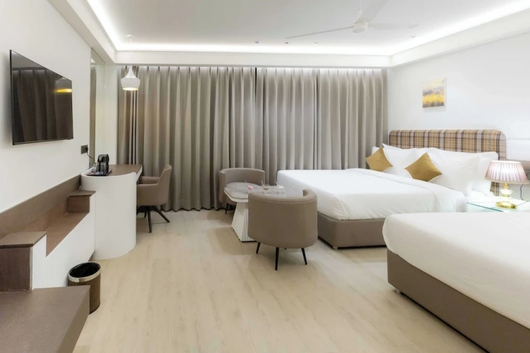 Standard Twin Family room