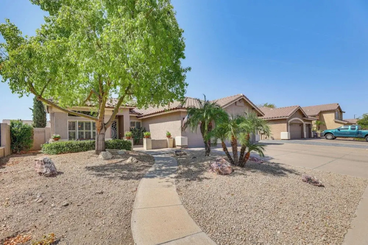 Extended-stay Oasis: Gilbert Getaway w/ Office!
