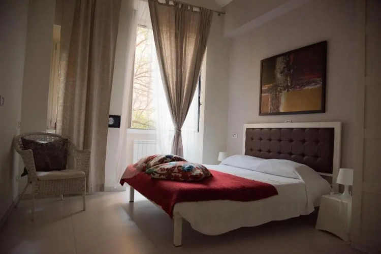 3 Bedrooms Apartment