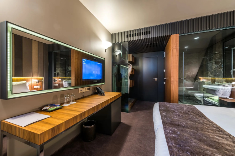 All Seasons Residence Hotel