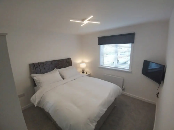 Hayes Apartment