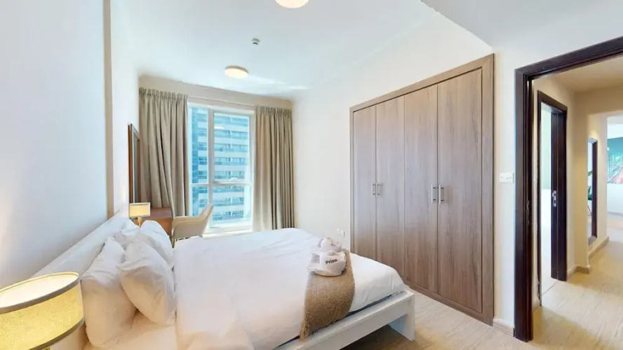 Dubai Marina- The Torch 4508