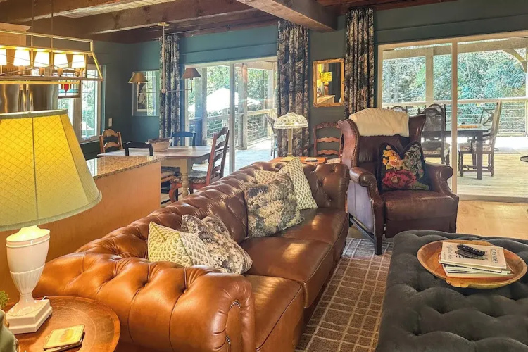 Enchanting Highlands Cottage w/ Pond & Waterfall