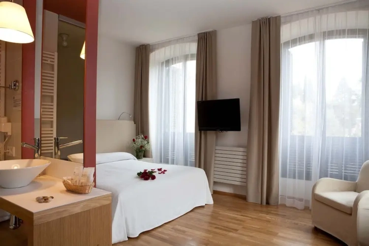 Superior Double room with garden view