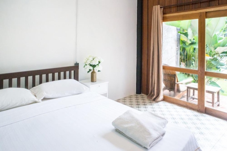 Wave-F Homestay