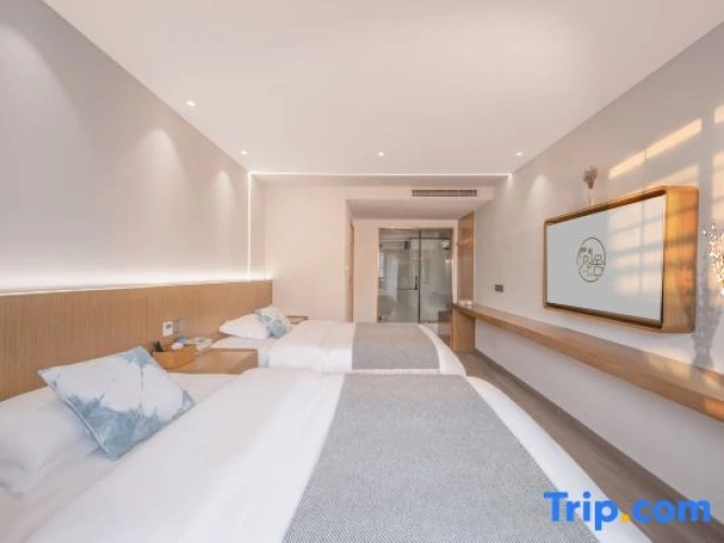 2 Bedrooms Double Family Suite