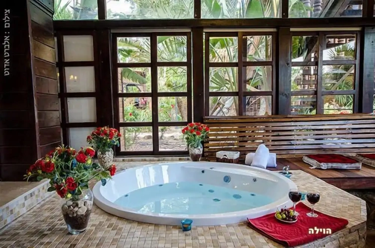 5 Bedrooms Luxury Suite