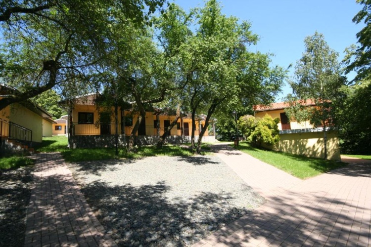 Bungalow