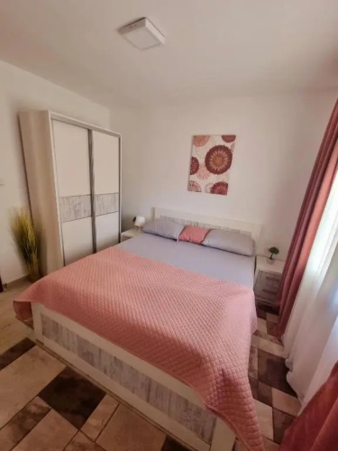 Apartment Tomanovic