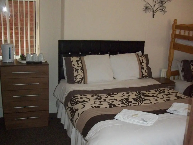 Ascot Guest House