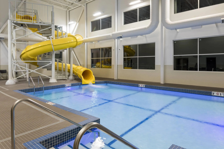 Ramada by Wyndham Revelstoke photo 12