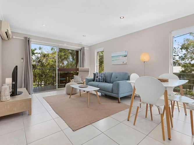 Apartment 1 Attunga Heights 4