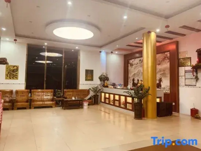 Sanya Xinpeng Hostel
