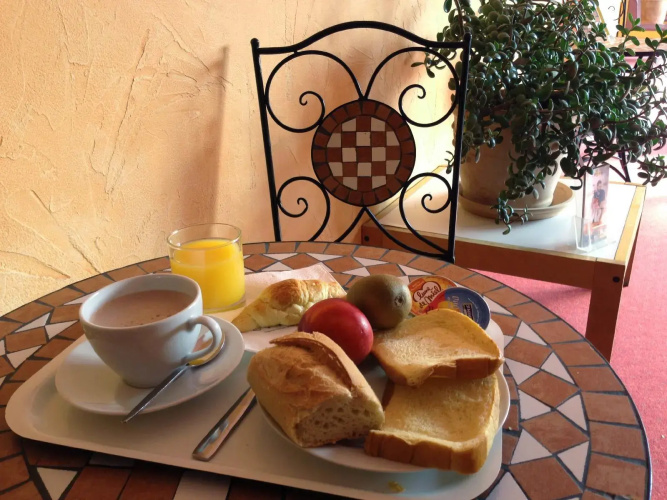Logis Hôtel Atrium